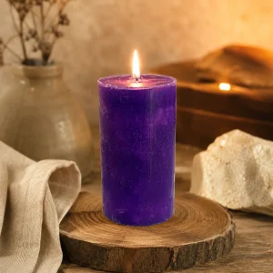 Vela morada ritualizada artesanal de Levakesh para transmutación y duelo
